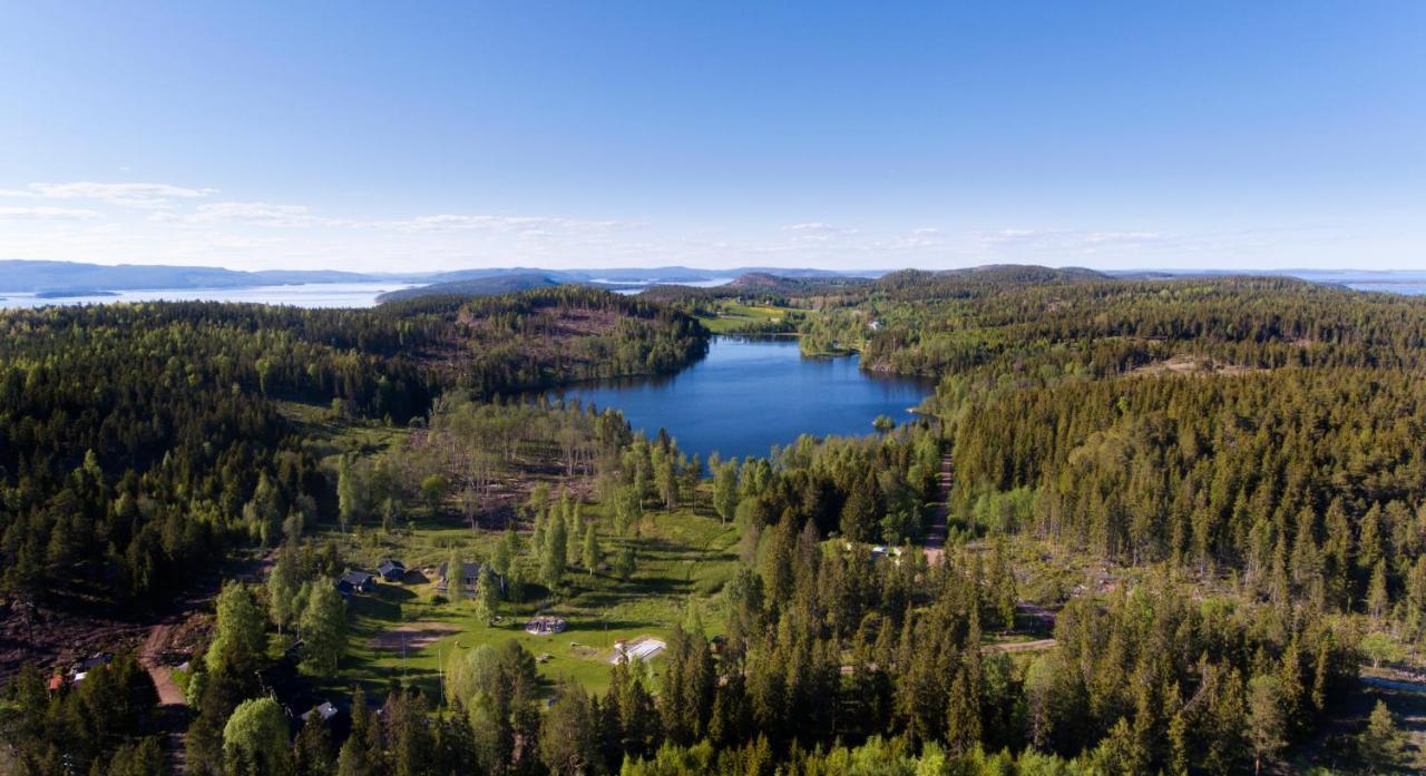 Ulvoe Lakeside Resort Ulvöhamn Buitenkant foto